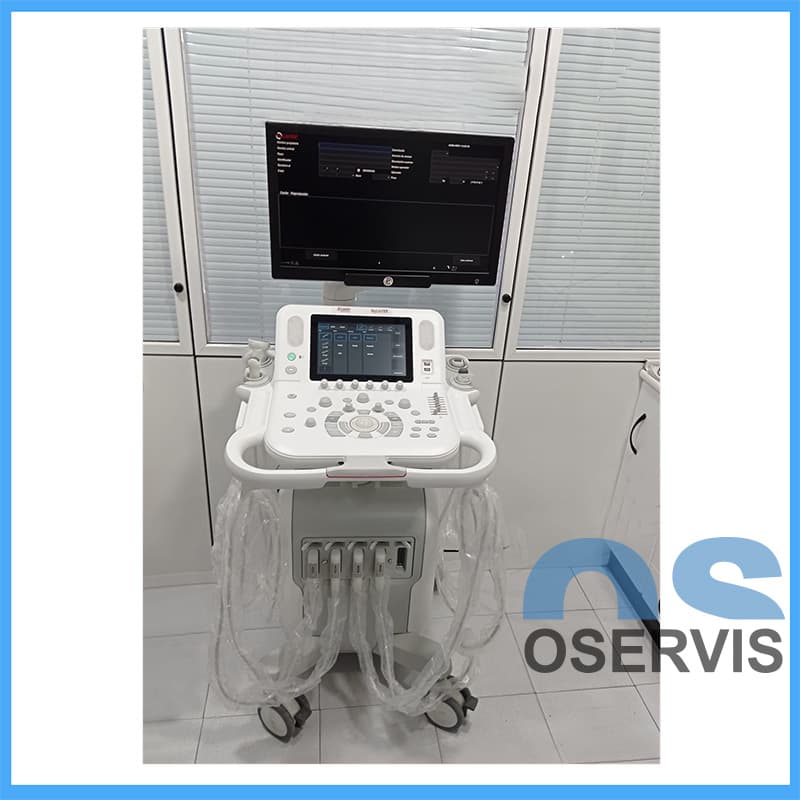 Ecógrafo instalado y configurado en una clínica veterinaria